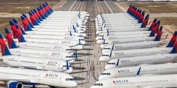 Pilotët e Evropës të detyruar të gjejnë punë të tjera mes pandemise